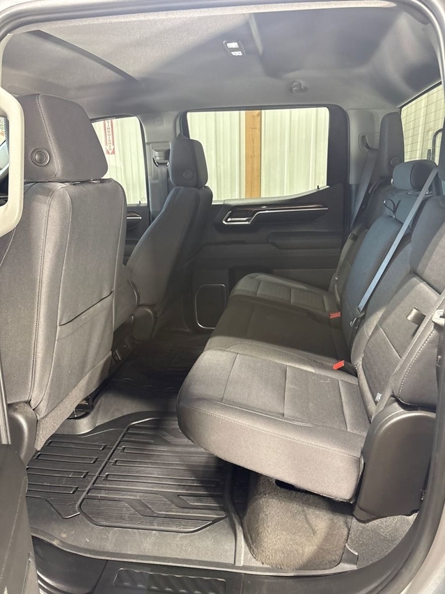 gmc sierra 1500 2025 1GTUUCED7SZ158725 image gmc sierra 1500 2025 1GTUUCED7SZ158725 image